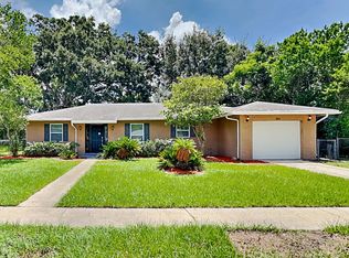 2041 Jefferson Ave, Deltona, FL 32738