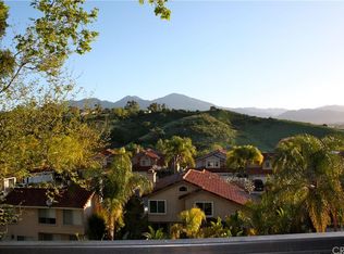 4 San Nicholas, Rancho Santa Margarita, CA 92688
