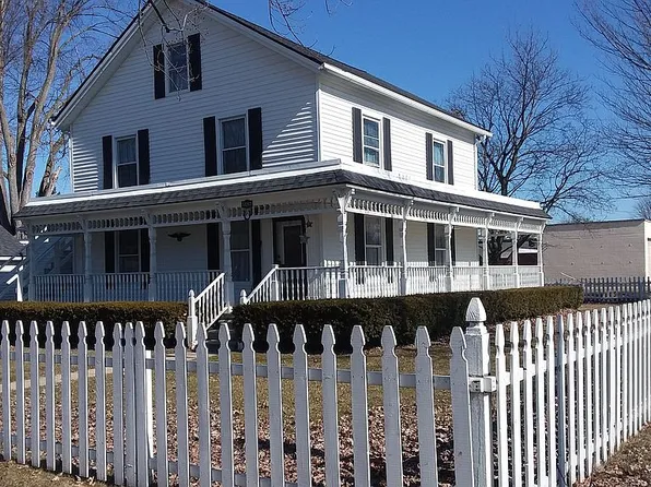 51212 Maria St, New Baltimore, MI 48047