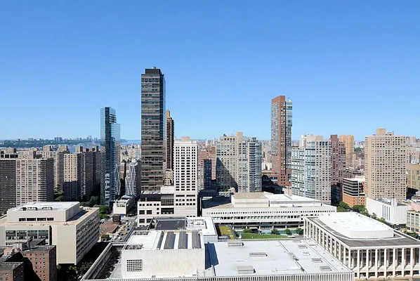 Sold by Brown Harris Stevens | media 9