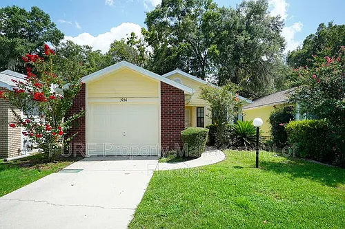 3936 NE 21st Ln Photo 1
