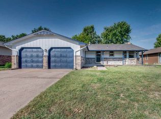 137 N Emporia Ave, Valley Center, KS 67147