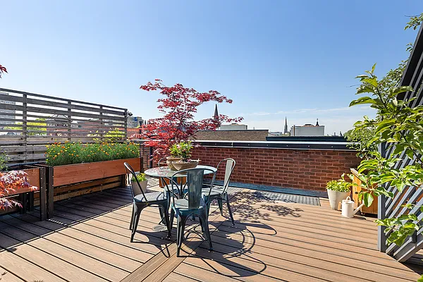 Sold by Corcoran | media 6