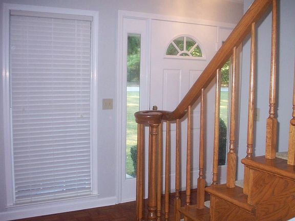 3rd image of 7731 Dr Kennedy Dr