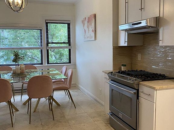 3rd image of 184 Angell St #1