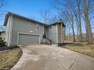 2395 Audubon Rd, Akron, OH 44320