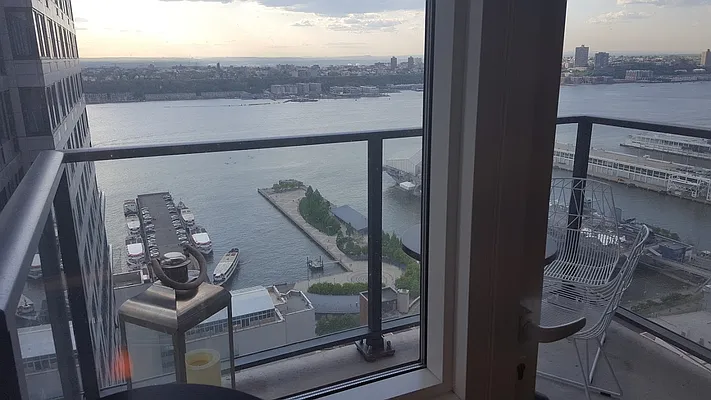 Rented by Bold New York | media 1