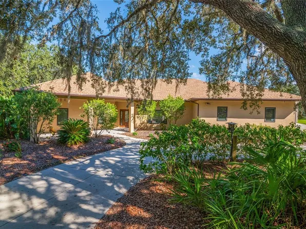 3933 Mammoth Grove Rd, Lake Wales, FL 33898