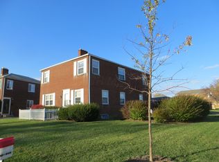 1860 Kentwell Rd, Upper Arlington, OH 43221