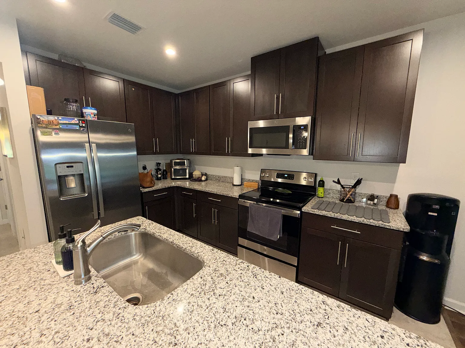 3 bed, 1532 sqft, $2,350 — Photo 4