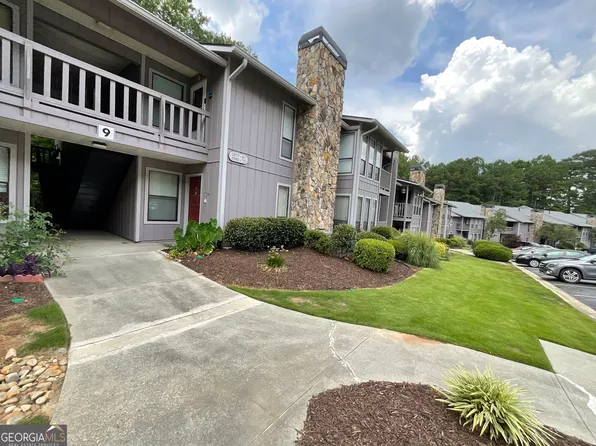 3969 Woodridge Way, Tucker, GA 30084