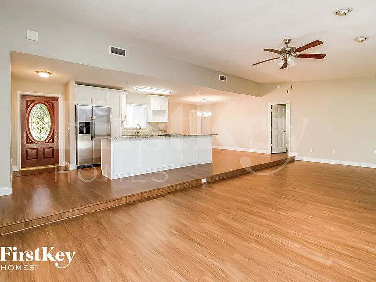1013 Taproot Dr — Photo 4