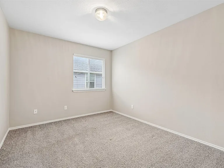 1808 Enchanted Rock Dr — Photo 22