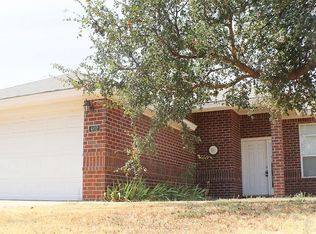 402 Oakridge Ave, Lubbock, TX 79416
