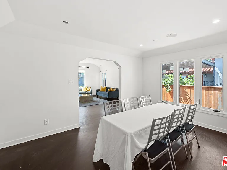 1542 S Canfield Ave — Photo 8