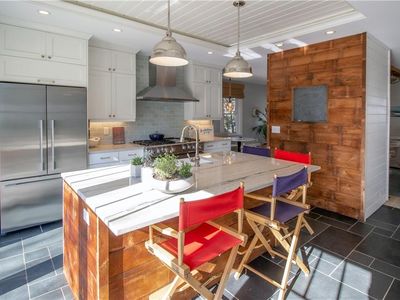 25 Dean Ave, Newport, RI, 02840