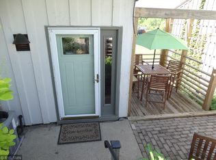 2414 Inglewood Ave N, Minneapolis, MN 55405