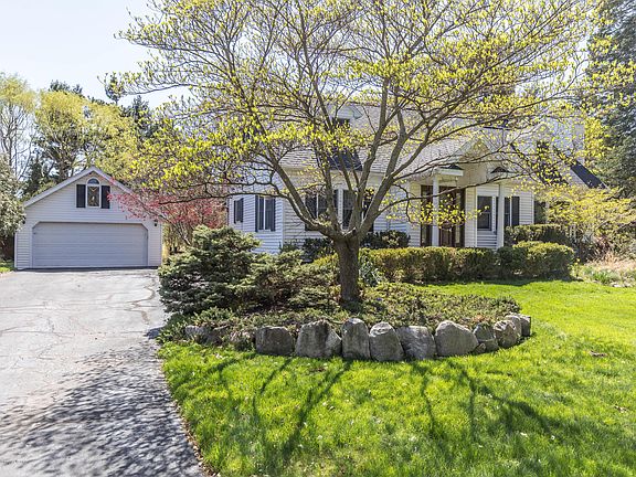 2nd image of 2345 Indian Hills Dr