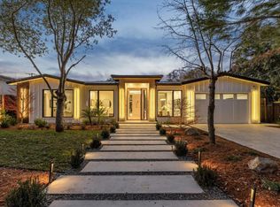 14685 Horseshoe Dr, Saratoga, CA 95070