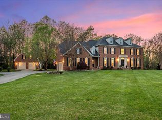 9653 Watkins Rd, Gaithersburg, MD 20882