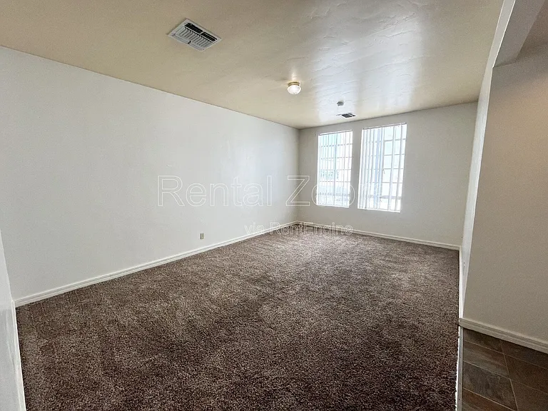 317 W Main St #2 — Photo 2