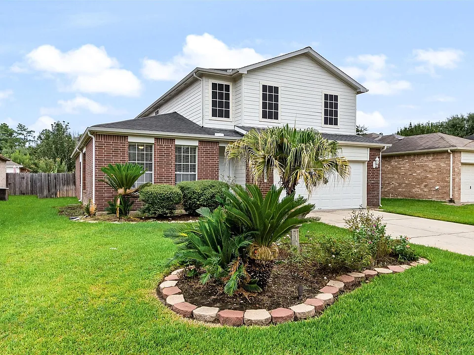 21930 Holly Branch Dr