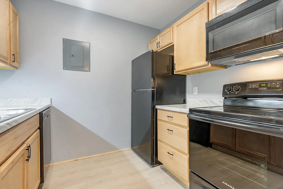 Building Photo - 2703 Westview Ct
