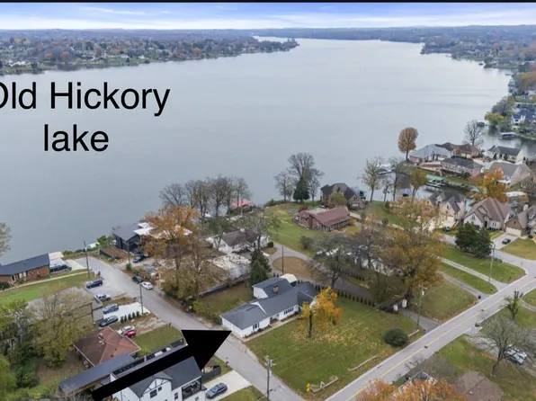 3001 Lakeshore Dr, Old Hickory, TN 37138