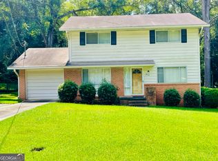 859 Forest Lake Dr S, Macon, GA 31210