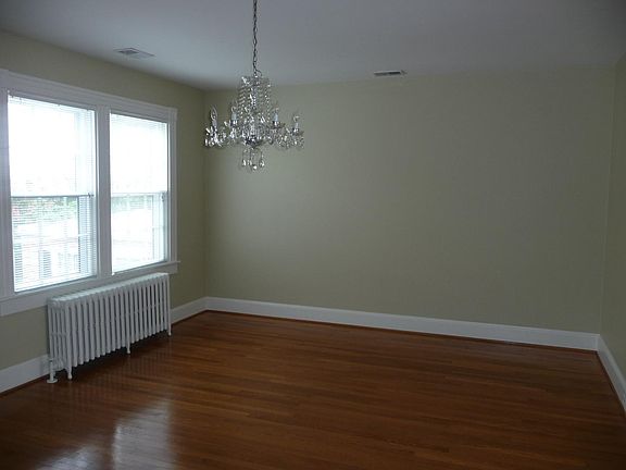 5th image of 308 North St APT 3