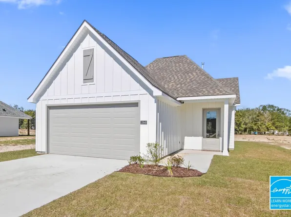 12640 Bald Eagle Dr, Denham Springs, LA 70726