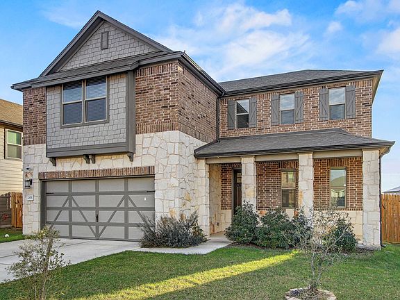 2nd image of 205 E Travers Stake Trl