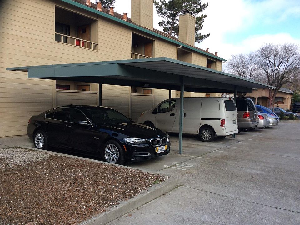 1st image of 625 N Church St APT 7