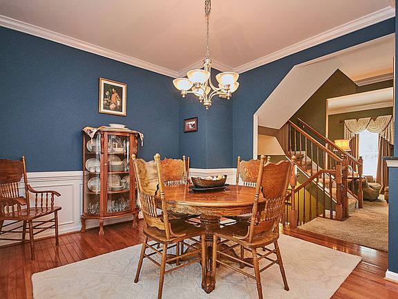 4th image of 14502 Pittman Ct