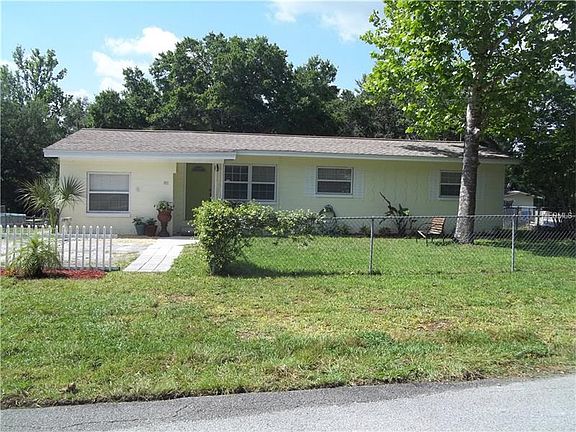 2nd image of 800 Little Wekiwa Dr