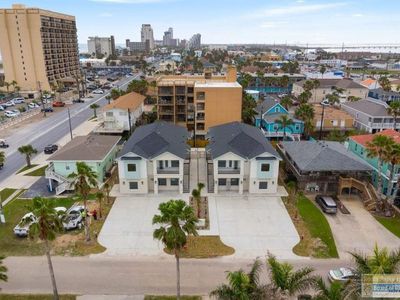 115 Marlin St #D, South Padre Island, TX, 78597