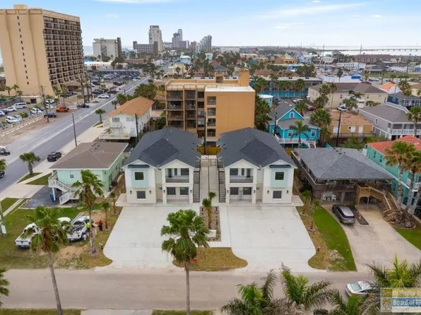 117 E Marlin St #C, South Padre Island, TX 78597