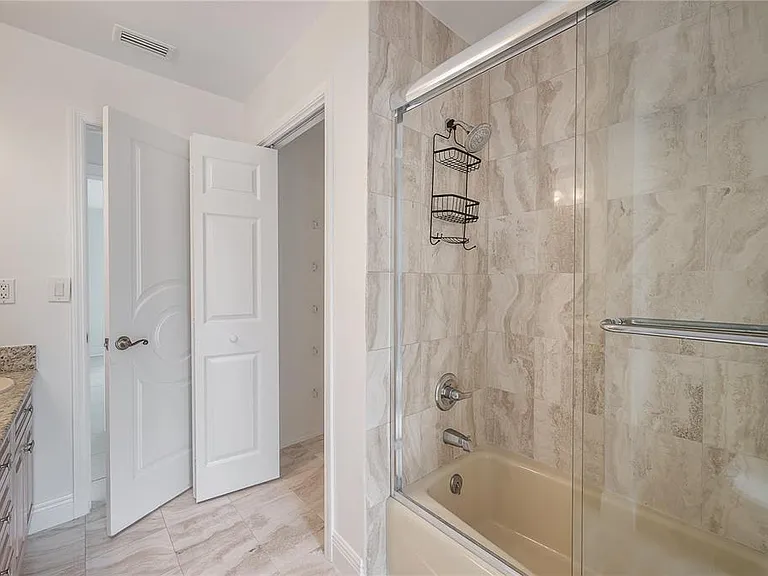 13902 Captains Reef Ct — Photo 26