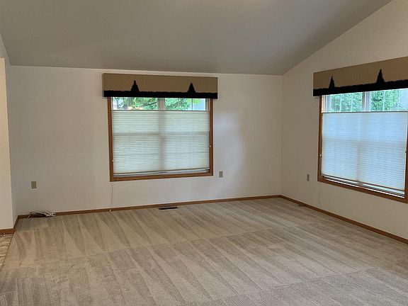 5th image of 1029 Mayberry Ln