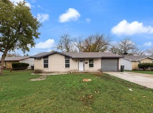 3853 Commonwealth Dr, Garland, TX 75043
