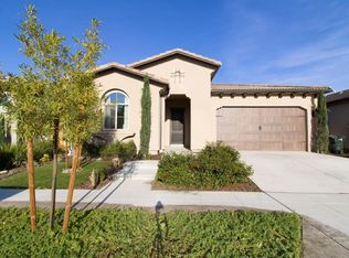 2746 N Burgan Ave, Fresno, CA 93727