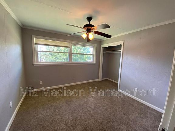 5th image of 48 Thackery Pl APT 4