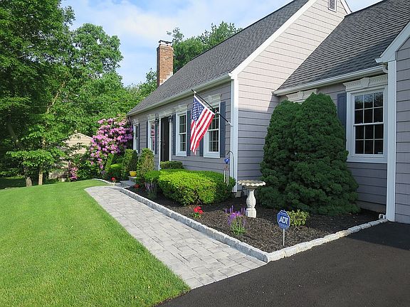 New Driveway & Walkway