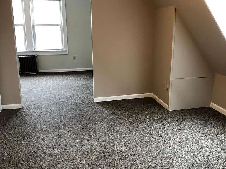 529 Forest St #3 — Photo 7