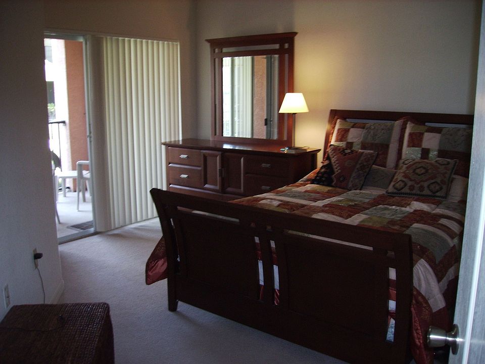 2nd image of 118 SW Peacock Blvd APT 10-103