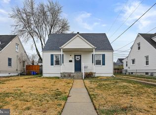 37 Ridgemoor Rd, Essex, MD 21221