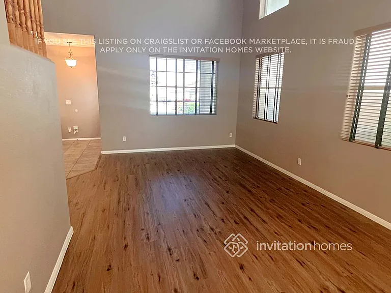 5795 Farmhouse Ct — Photo 2