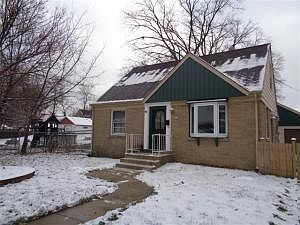 1st image of 4244 S Griffin Ave