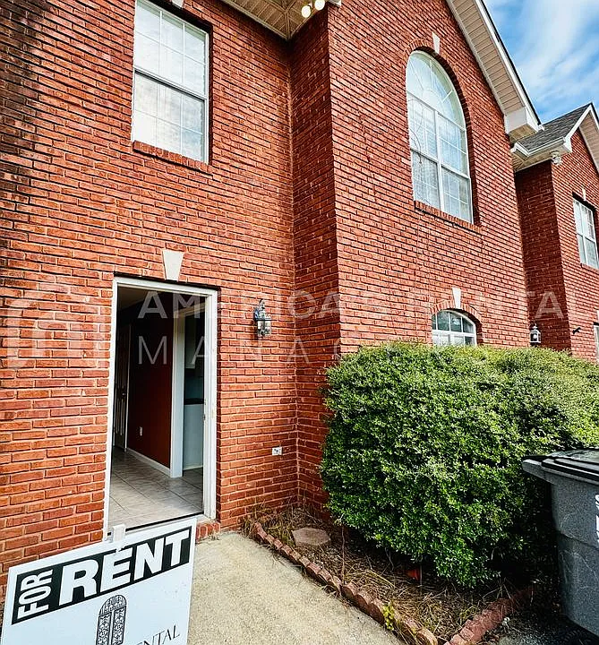 165 Rocky Ridge Dr