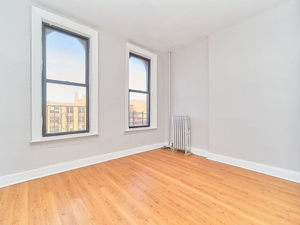 1st image of 1707 Amsterdam Ave #45